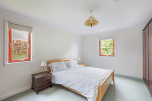 Photo 15- click for photo gallery